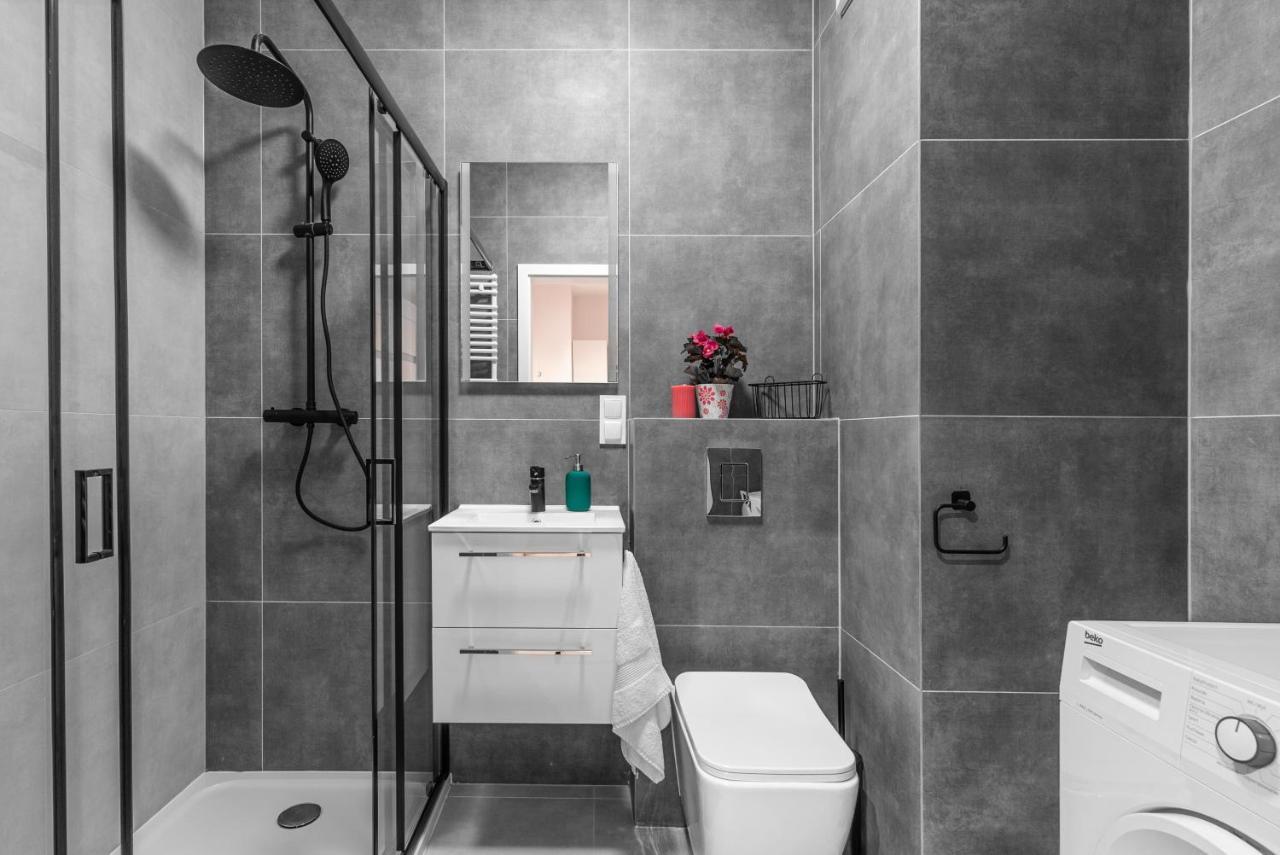 Apartamenty Homely Place Casa Verona - Stary Rynek - Parking Poznań Exterior foto