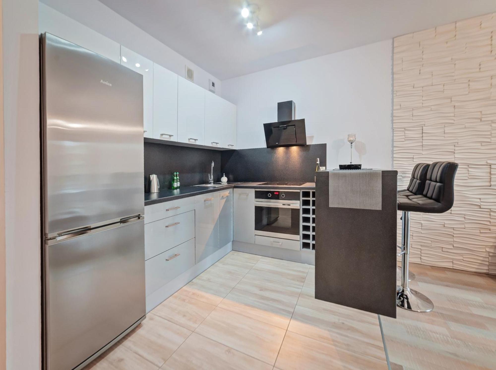 Apartamenty Homely Place Casa Verona - Stary Rynek - Parking Poznań Quarto foto